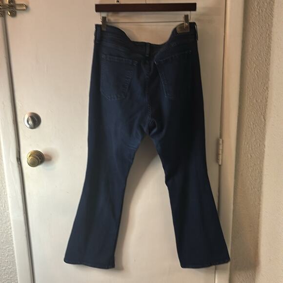 Levi Signature Mid Rise Bootcut Blue Jean 33 Plus Size Western Casual Festival - Picture 2 of 10